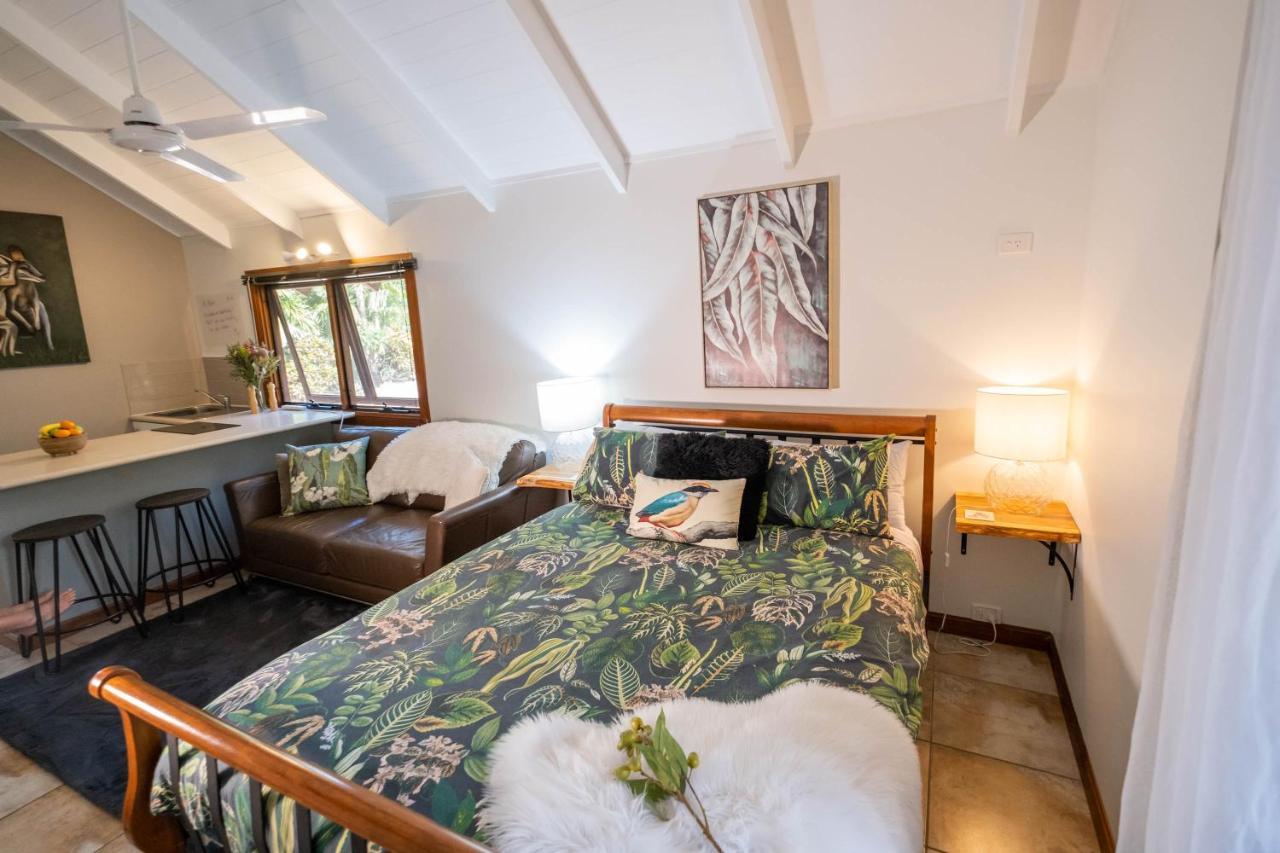 Airlie Beach Eco Cabins - Adults Only Ngoại thất bức ảnh