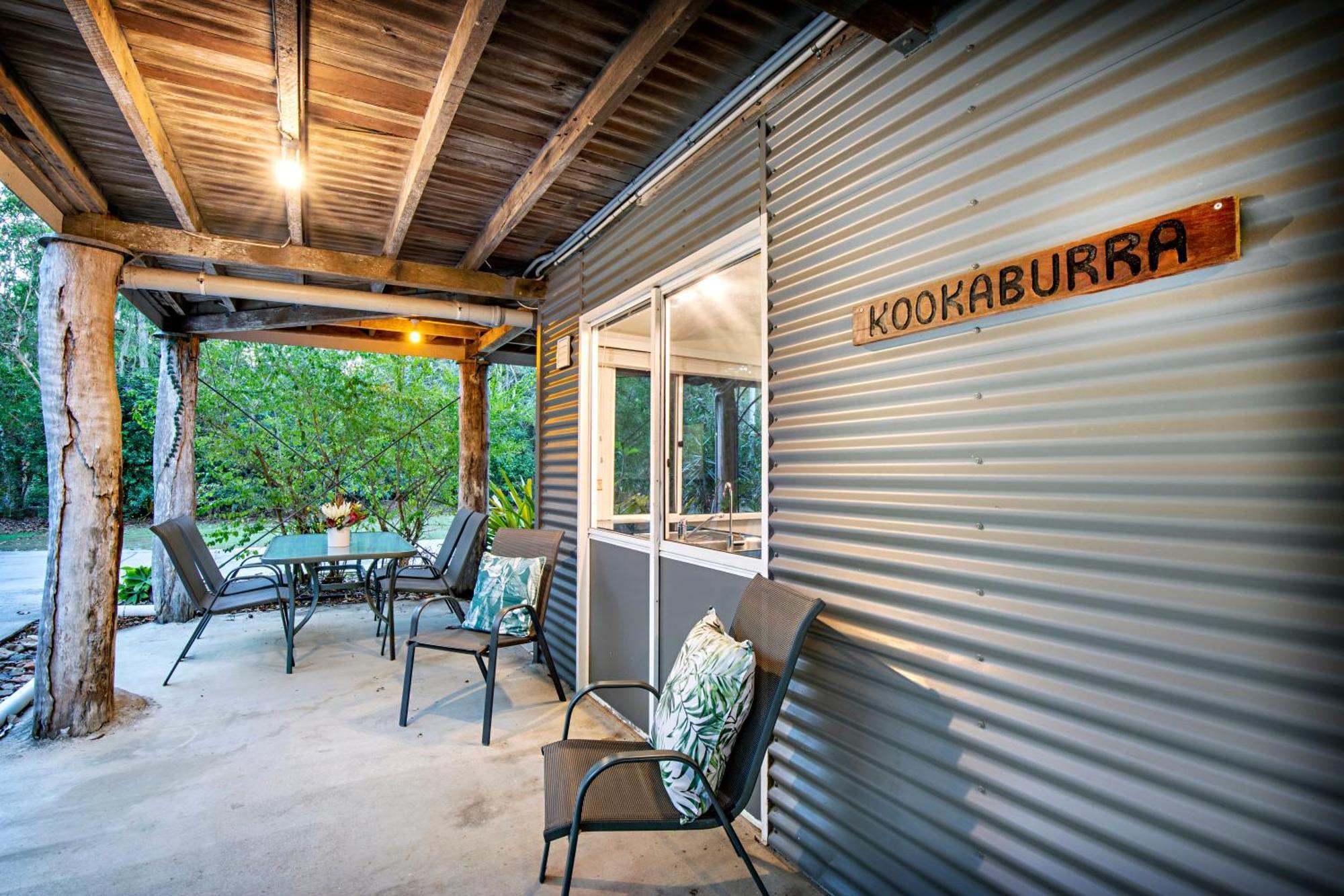 Airlie Beach Eco Cabins - Adults Only Ngoại thất bức ảnh